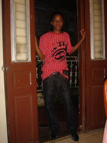 (__________vanou__________)